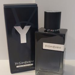 Yves Saint Laurent Y Eau de Parfum- NEW AND UNUSED 