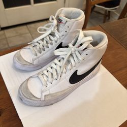 Nike High Top Kids 3.5 Barely Used