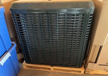 New outdoor AC Unit straight cool New