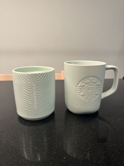 starbucks cups