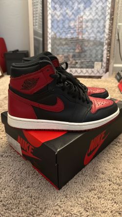 Air Jordan Bred 1 High OG 2016