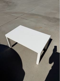 White Table Display