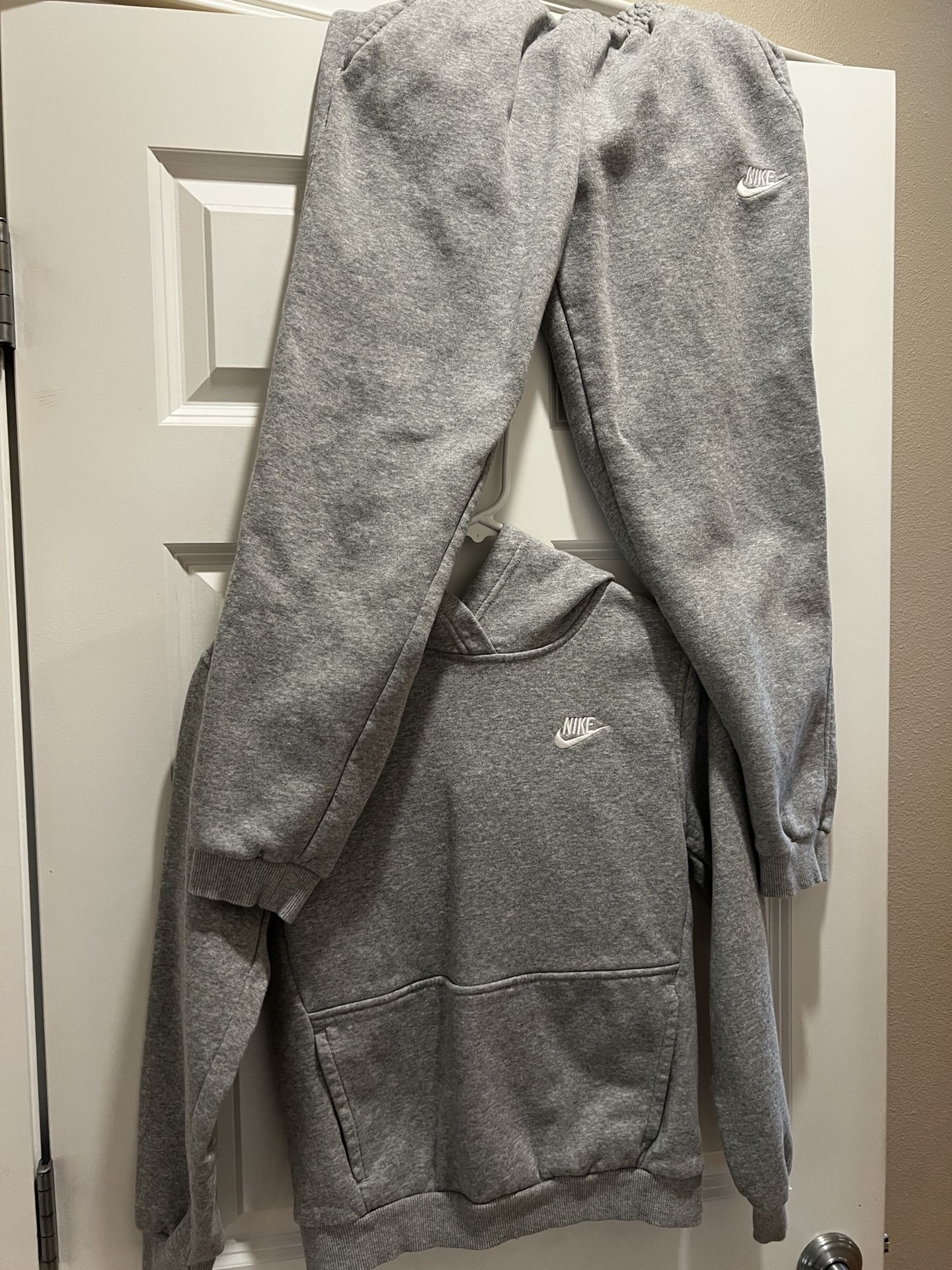 Jordan Kids, MJ Essentials, Pullover Hoodie / Sweatpants Size YL Color Grey
