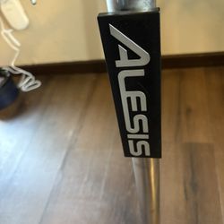 Alesis Drum Set 