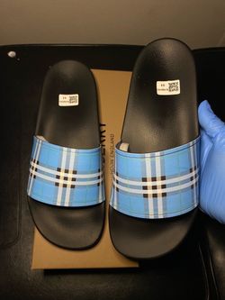 Burberry slide (sz11)