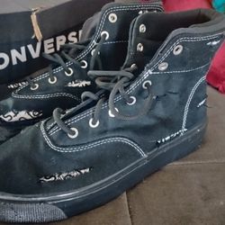 Size 11 Converse. New $25