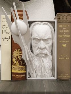 Saruman Nook and Wall Mount