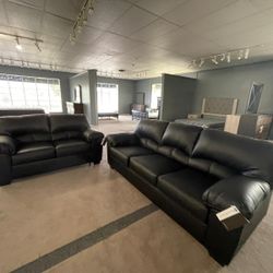 Brazoria Black Living Room Set & Sofa And Loveseat 