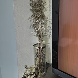 Decoration 