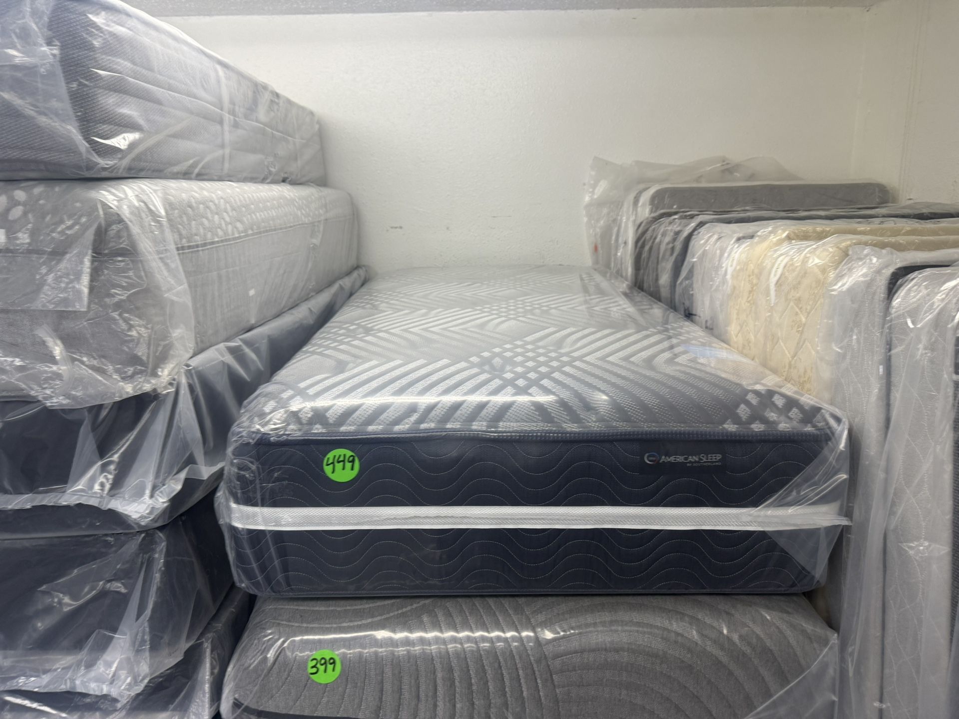 TWIN SIZE ENGLANDER MATTRESS & BOX SPRING BED SET