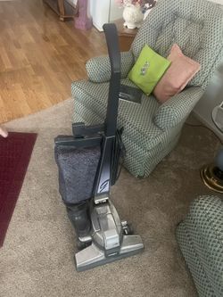 Kirby G4 Transmission Driven Vacuum 