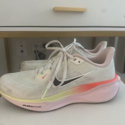 Nike Air Zoom Womens Shoes Size 7