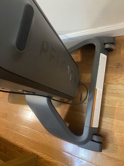 Peloton Row - Used <10 Times, 2023, Lawrenceville