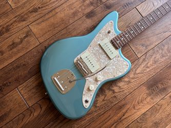 2025 Fender FSR Collection Hybrid II Jazzmaster Teal Green Metallic Japan
