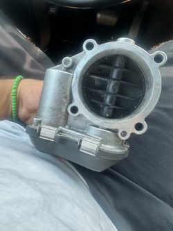 Throttle body