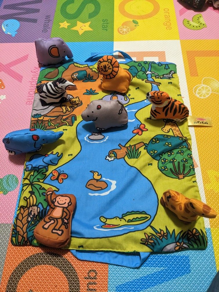 melissa and doug take along safari play mat