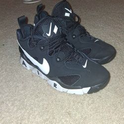 Nike Air Barrage
