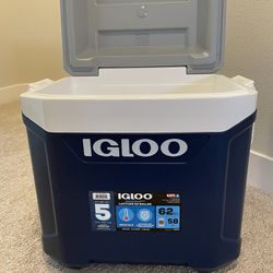 Igloo Maxcold cooler With Wheels