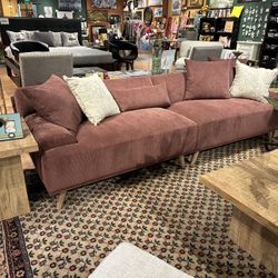 XL Sofa