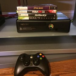 Xbox 360 Plus 4 Games