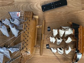 Wood Display Ships