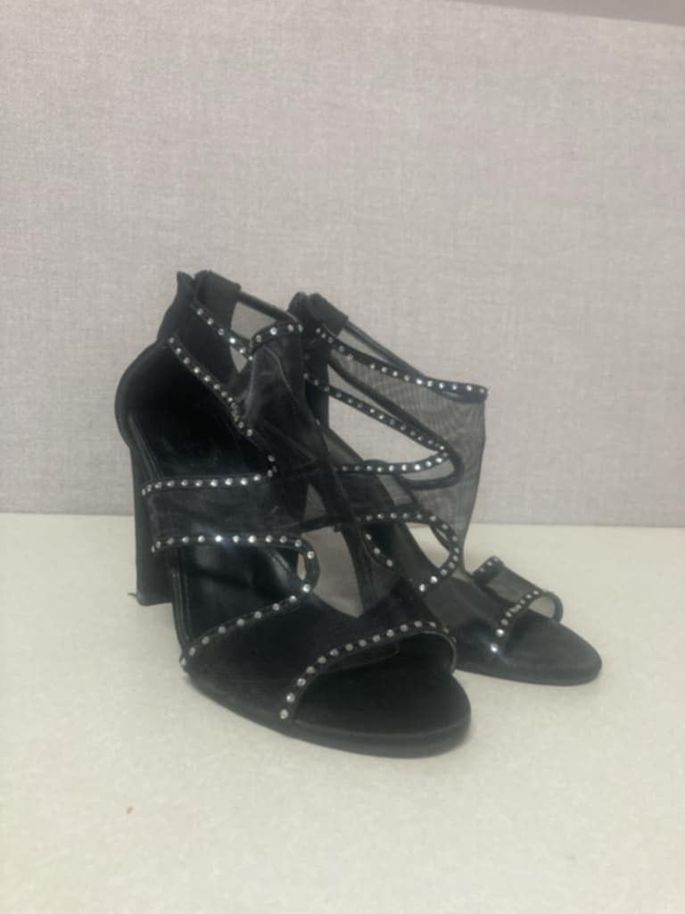 Halina Black heels/pumps size 9