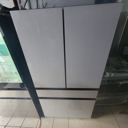 Samsung Refrigerator Available 