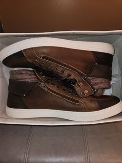 Men's Steve Madden  Chukkas Sz. 13