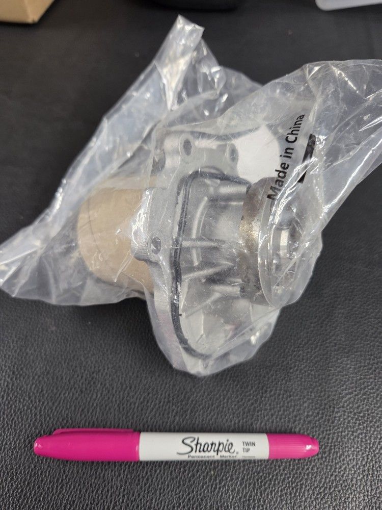 2015 Chevy Cruze, Water Pump, New