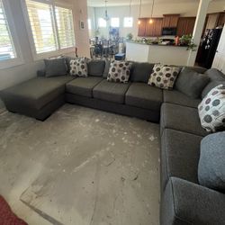 Gray Sectional Couch 