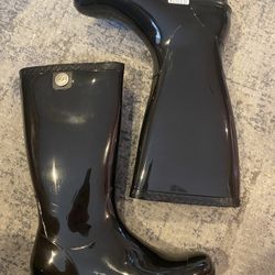 Black UGG rain boots women’s size 8