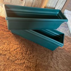 25 Inch Long Plastic Trough Garden Planters
