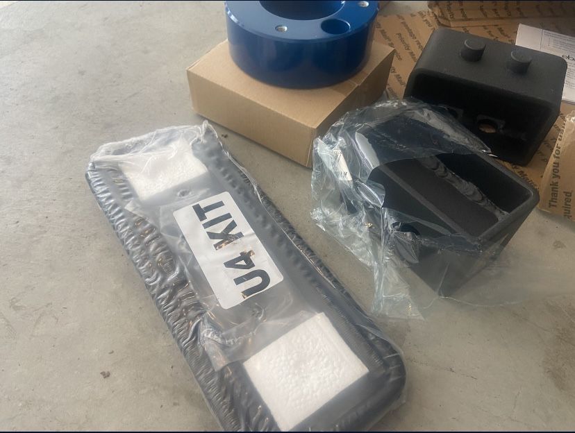 2004-2008 F-150 2wd 3’ Lift Kit Rear And Front