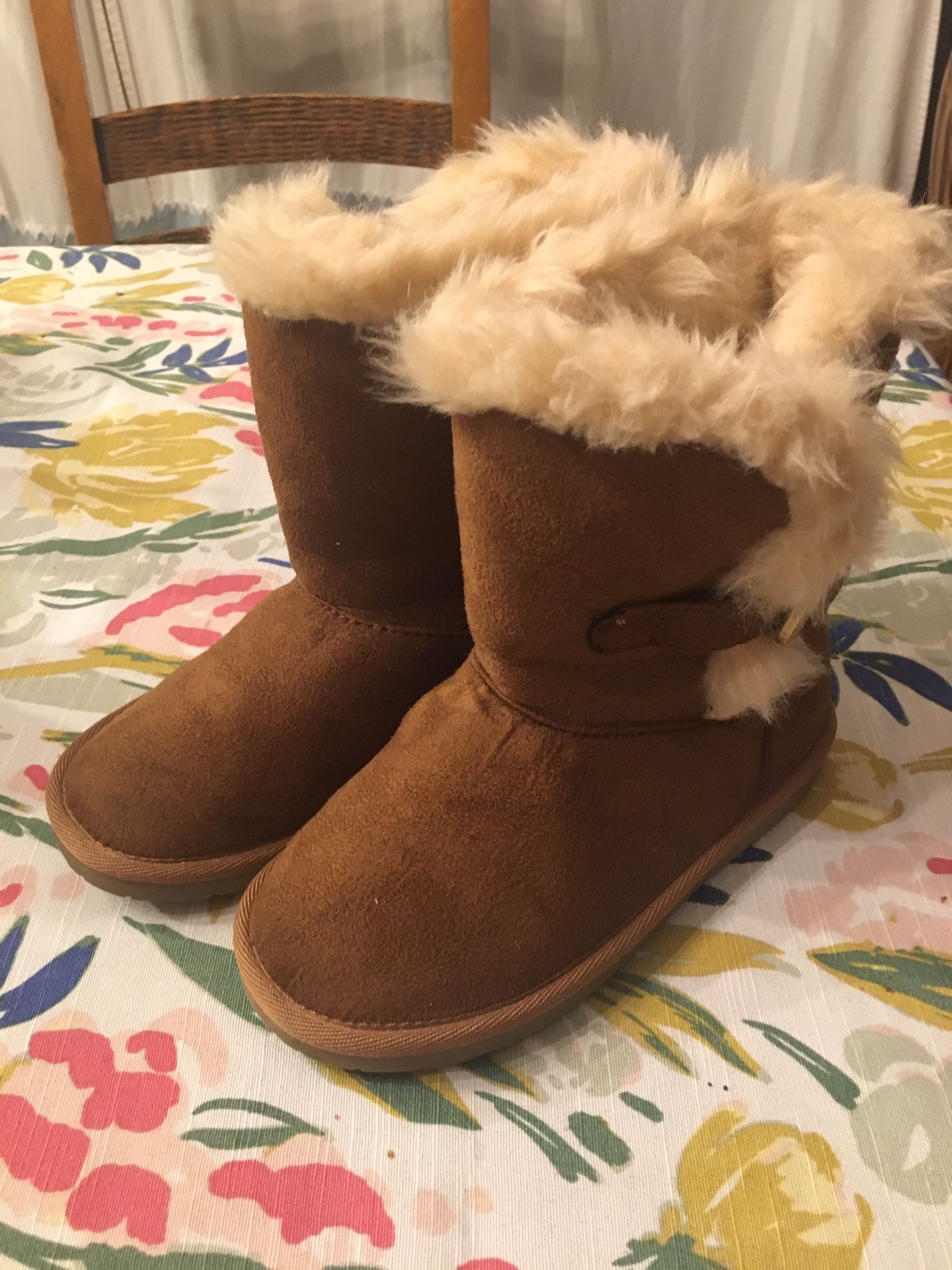 Girls’ Winter Boots