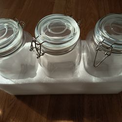 Glass food storage glass