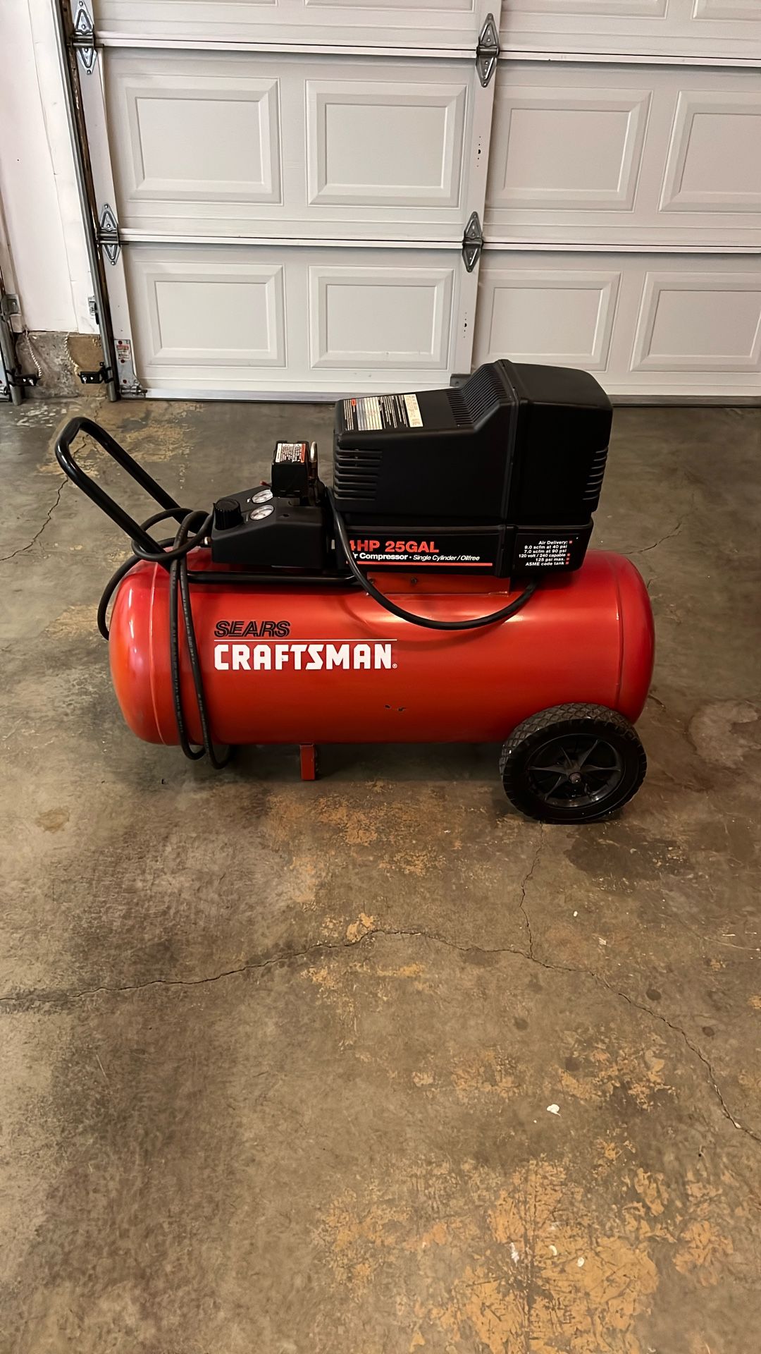 Craftsman 4HP 25GAL Air Compressor