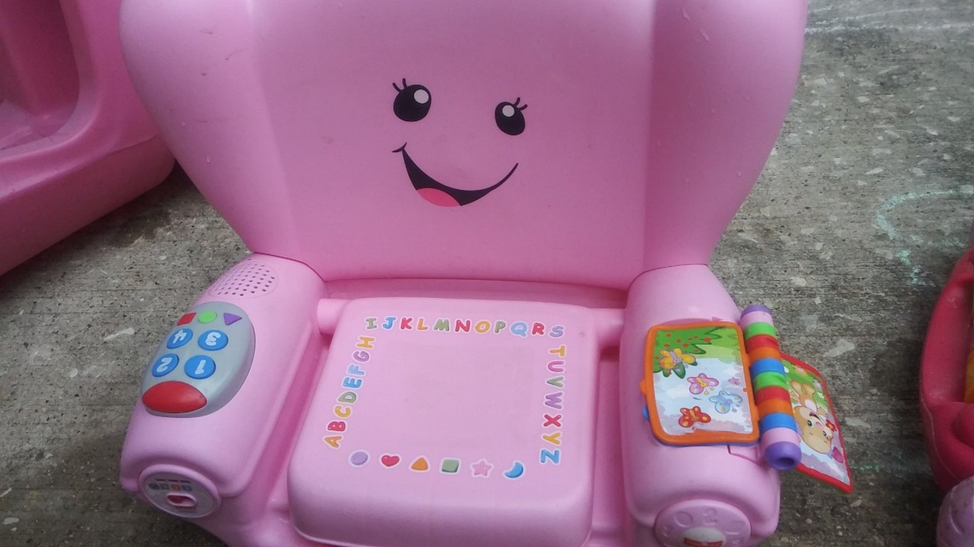 Interactive kids chair