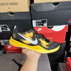 Kobe 8 Sulfur Electric Yellow size 10 VNDS