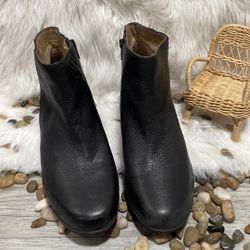 Easy Spirit Escheltzie Wedge Leather Booties size 10 M