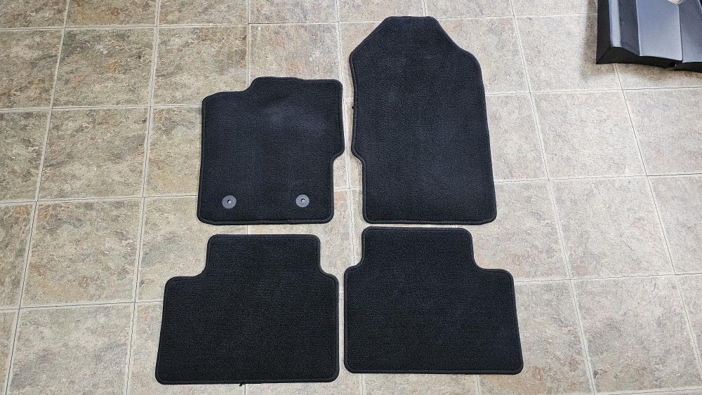 19-23 5th Gen Ford Ranger Oem Floor Mat Set Black