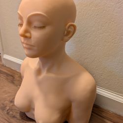 Real like mannequin-with Carry Bag