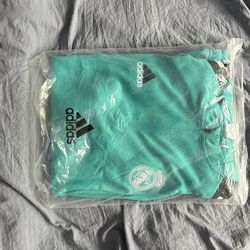Soccer jersey/warmup kit Real Madrid 