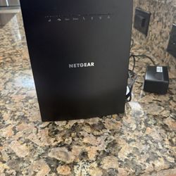 Nighthawk XJ6 Wifi Extender