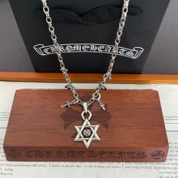 C.hrome H.earts Necklace