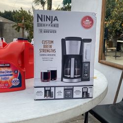 Ninja 12 Cup Progammable Brewer