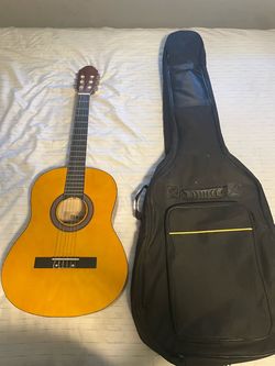 Stagg Classical Acoustic Guitar with Gig Bag