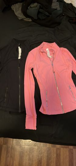 Lulu tops size 4