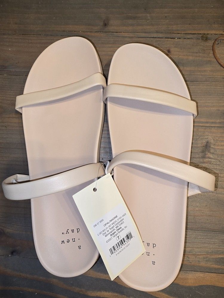 A New Day Nadine Sandals Size 7