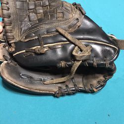 Youth Mizuno Baseball Glove Lefty 11” Ages 7-10