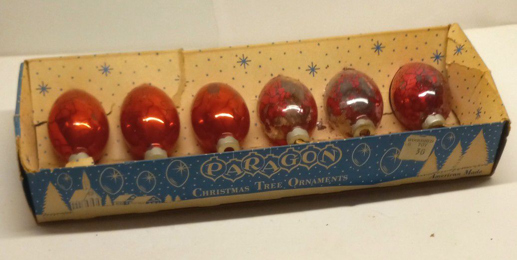 Paragon Vintage 1960's  Red 3" Teardrop Christmas Tree Ornaments Original Box 